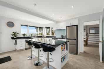 4 Clive Road, Khandallah