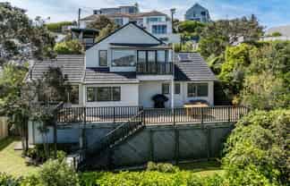 4 Clive Road, Khandallah