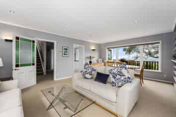 4 Clive Road, Khandallah