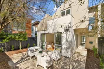 140E Sherborne Street, Saint Albans