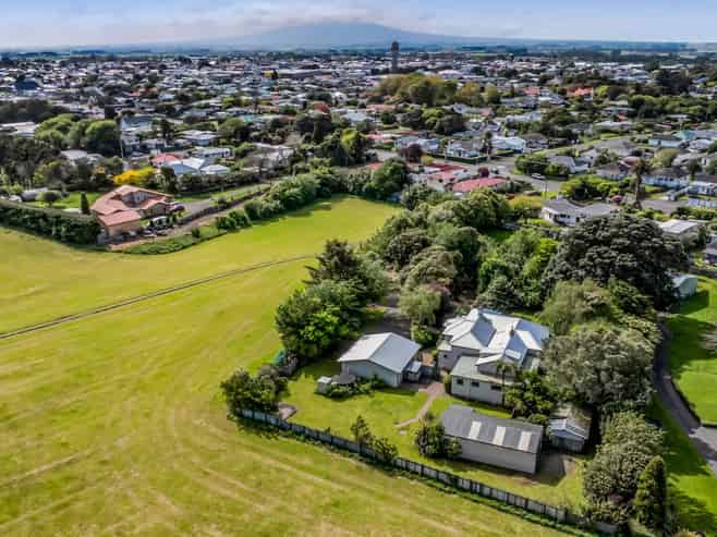 165 South Road, Hawera