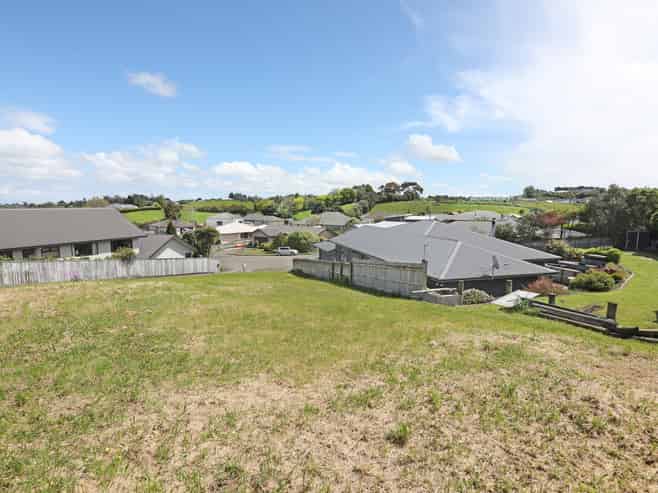 6 Logan Grove, Feilding
