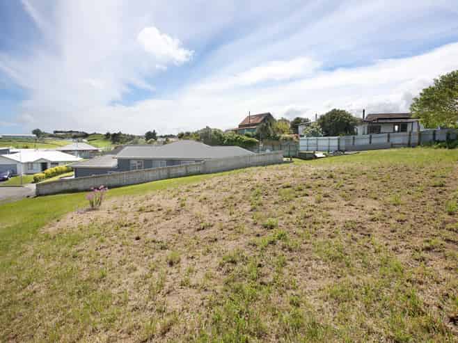 6 Logan Grove, Feilding