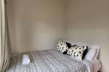 8 Henui Street, Strandon