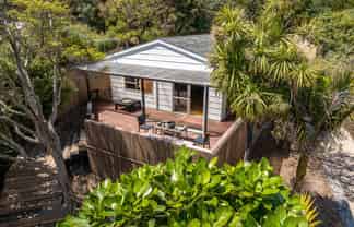 56 Jellicoe Parade, Surfdale