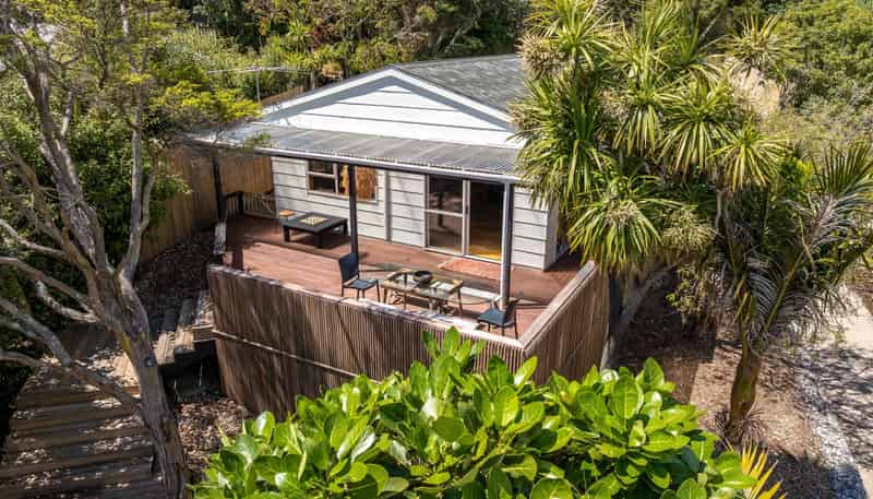 56 Jellicoe Parade, Surfdale