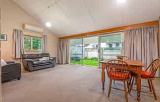 12C Kimbolton Road, Feilding