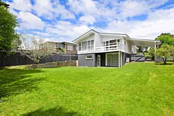 46 Lawrence Crescent, Hillpark