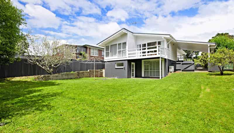 46 Lawrence Crescent, Hillpark