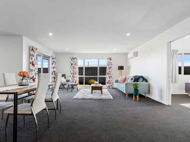 26 Medusa Lane, Pegasus