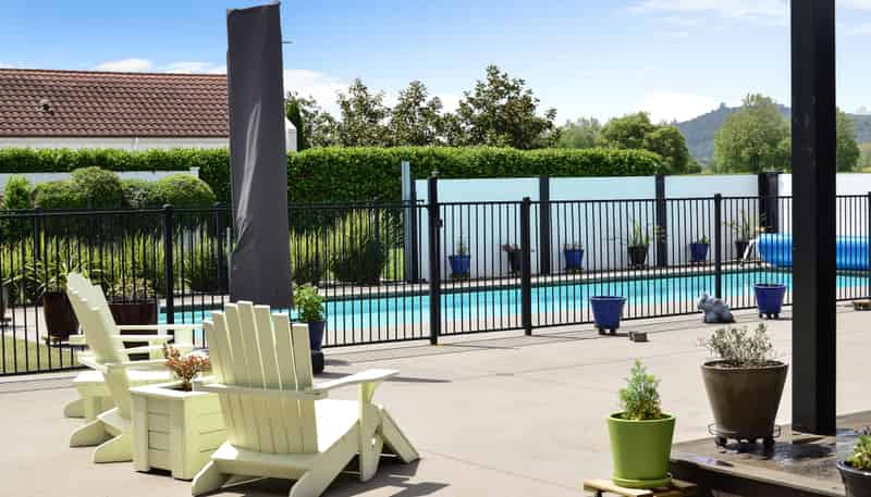 2 Alan Livingston Drive, Cambridge