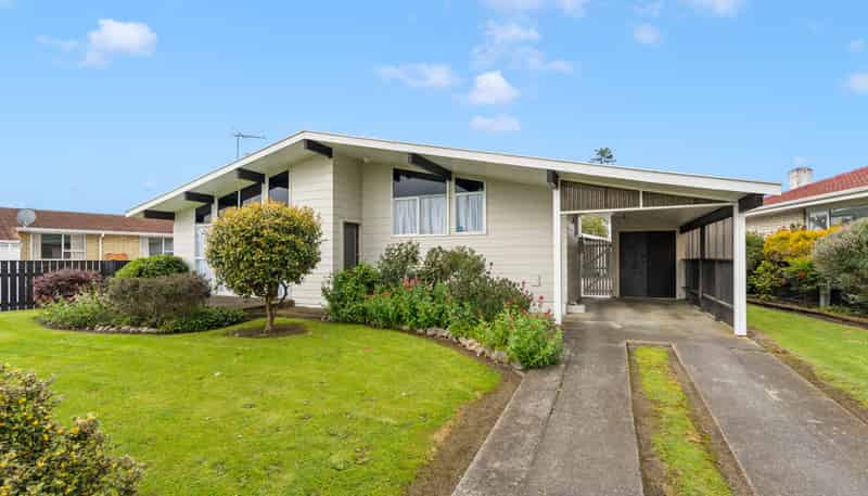 1 Leeds Place, Masterton