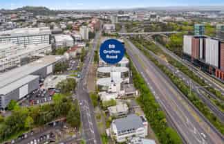 OWNER SAYS 'I WANT IT LEASED!'
