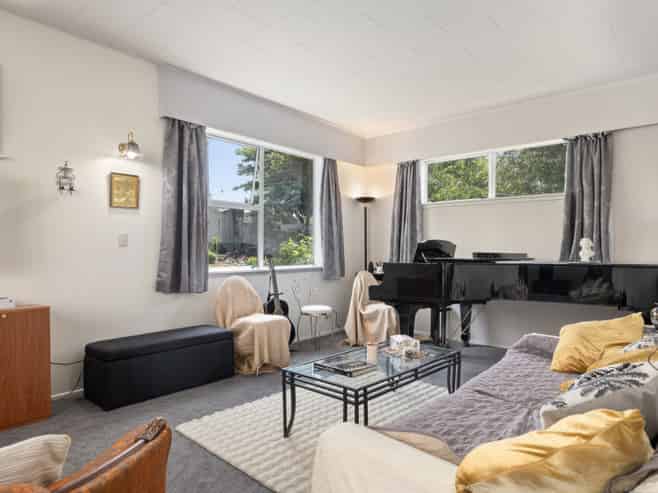 34 Jordan Terrace, Lansdowne, Masterton