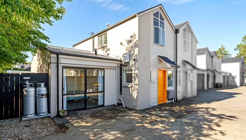 6/115 Waltham Road, Sydenham