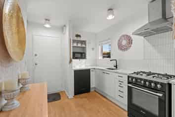 6/115 Waltham Road, Sydenham