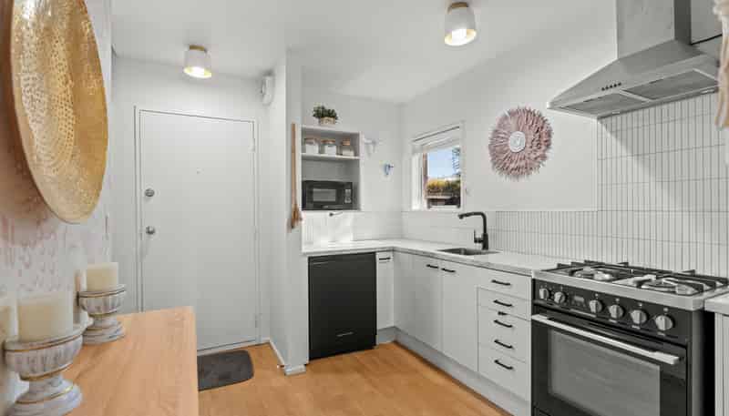 6/115 Waltham Road, Sydenham