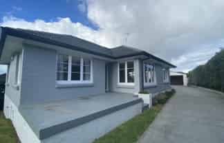 5 Brookfield Road, Te Atatu Peninsula