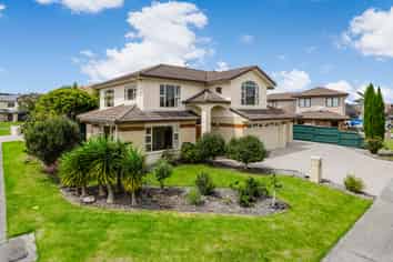 2 Dalcross Drive, Flat Bush