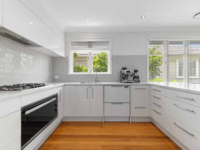 6 Charles Crescent, Beerescourt