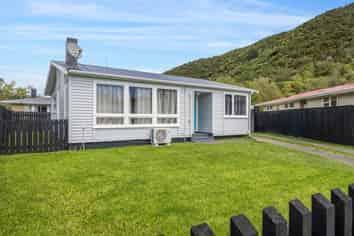 9 Orewa Grove, Wainuiomata