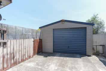 Hawkes Bay - Address withheld