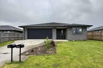 11 Tauroa Drive, Tuakau