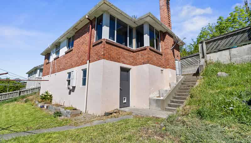 49 Glen Street, Marchwiel