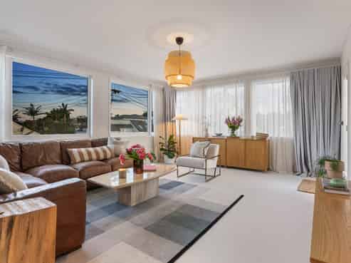 10 Bungalow Avenue, Point Chevalier