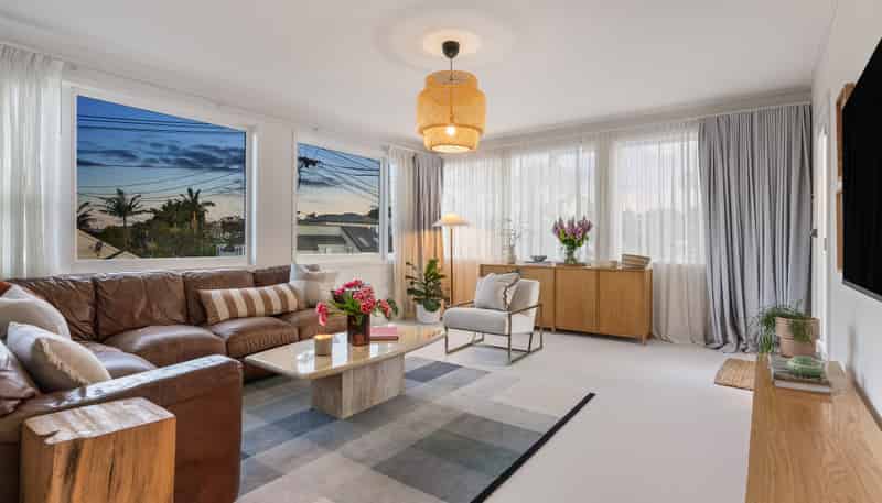 10 Bungalow Avenue, Point Chevalier