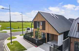 18 Coopworth Street, Karaka