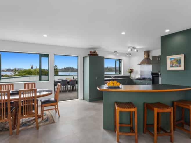 30 Eruini Street, Ohope