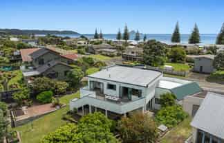 30 Eruini Street, Ohope