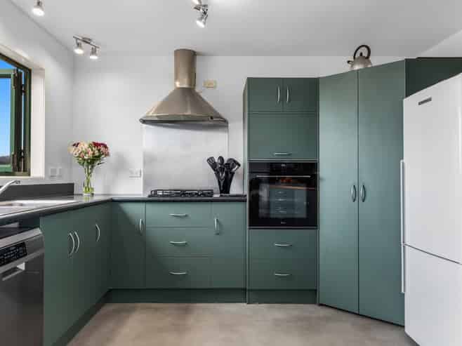 30 Eruini Street, Ohope