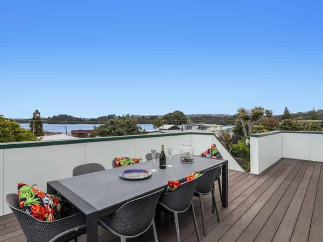 30 Eruini Street, Ohope