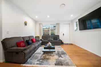 1/40D Tomo Street, New Lynn
