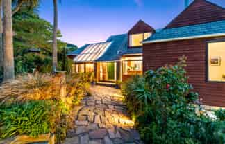 24 Gorman Street, Macandrew Bay