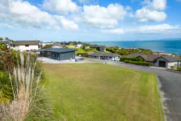 21 Eagles Way, Cable Bay