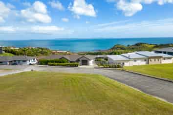 21 Eagles Way, Cable Bay