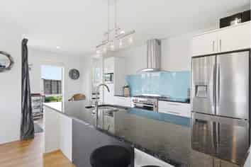 48 Northside Drive, Waikuku