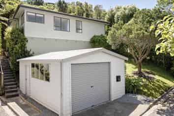 5 Sasanqua Way, Crofton Downs
