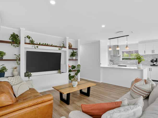 17 Topliss Drive, Northcross