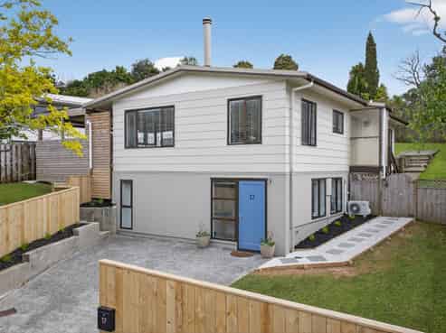 17 Topliss Drive, Northcross