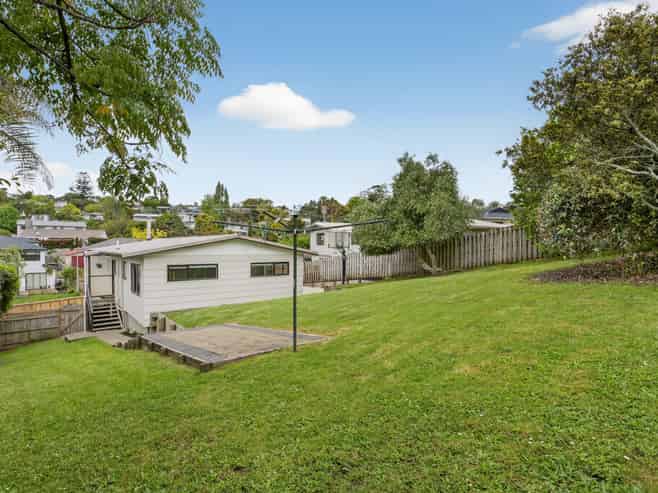 17 Topliss Drive, Northcross