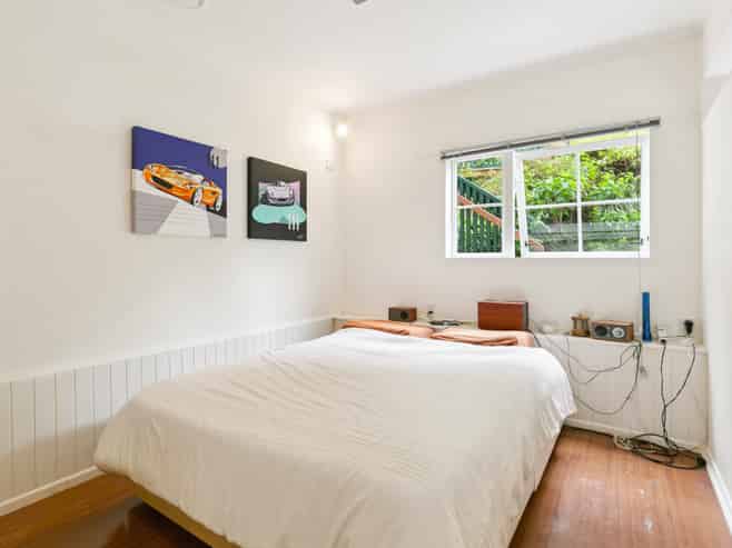 23 Turriff Crescent, Tawa