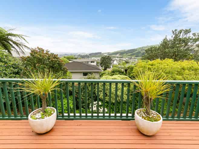 23 Turriff Crescent, Tawa