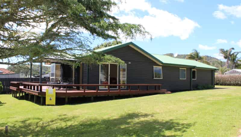 106 Rimu Place, Matarangi