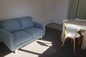 2C/4 Hammond Street, Hamilton Central