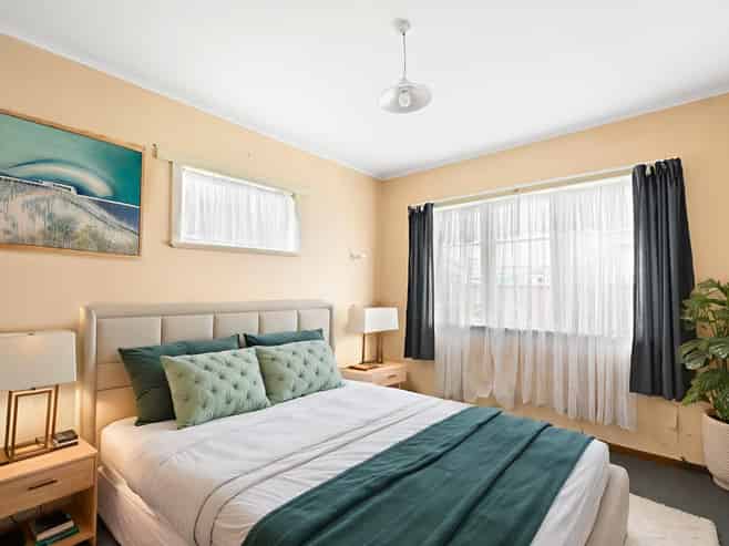 10 Eliot Street, Enderley