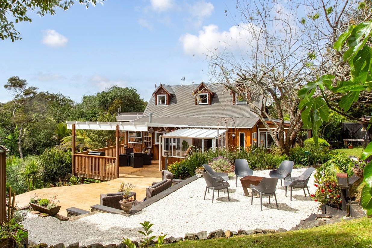 Rare 7-bedroom lifestyle property on 5,560 m² - Widok 4